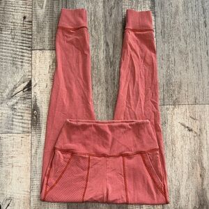 Aerie Salmon Leggings- size Small